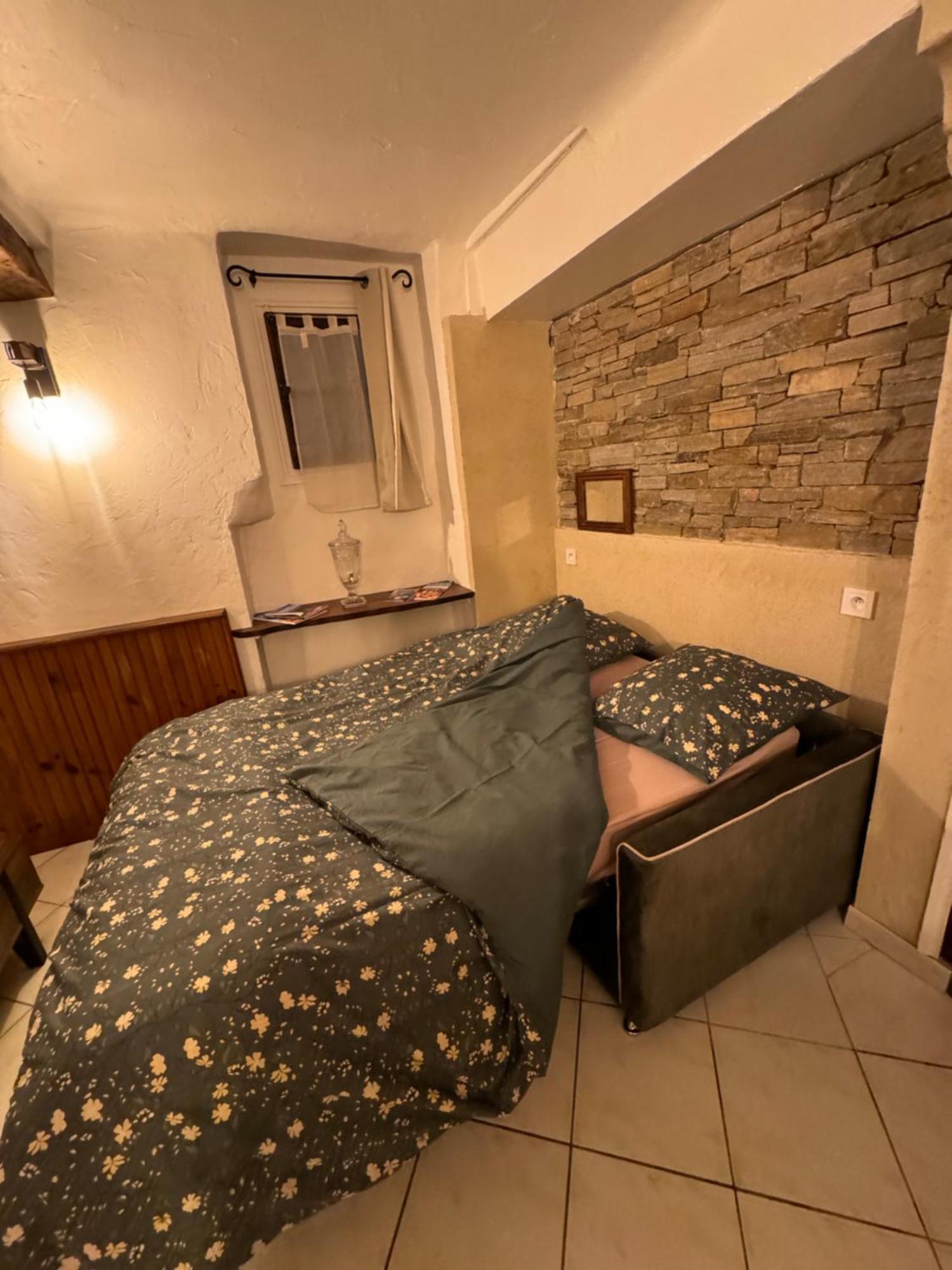 Ferienwohnung Chez Kay Roquebrune-sur Argens Exterior foto