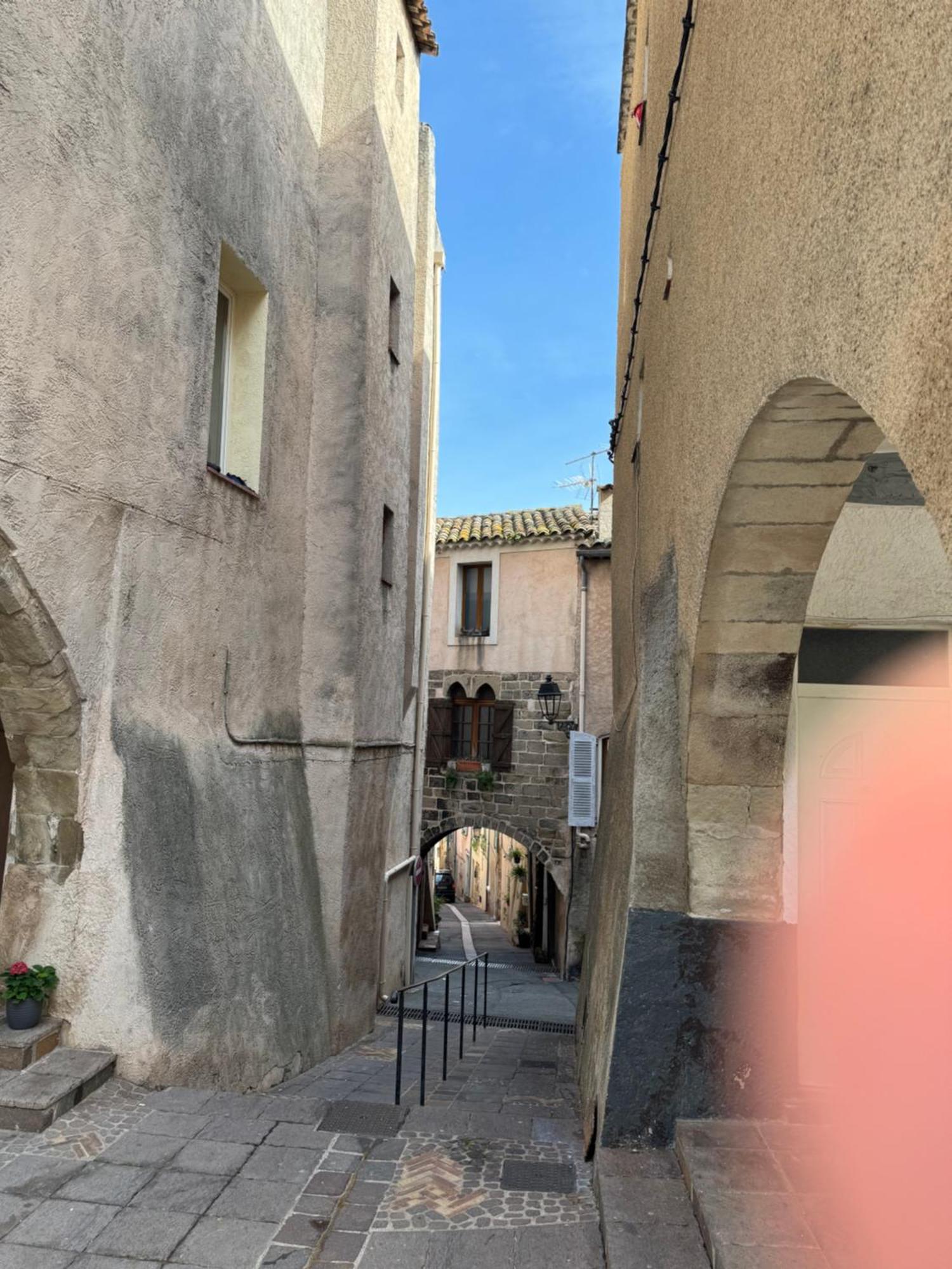 Ferienwohnung Chez Kay Roquebrune-sur Argens Exterior foto